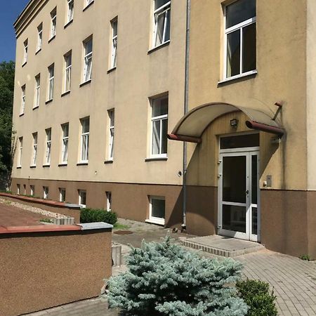 Clarus Mons Studio Hostel Czestochowa Exterior photo
