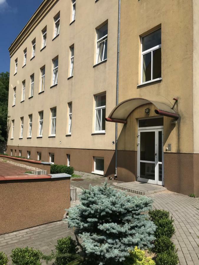Clarus Mons Studio Hostel Czestochowa Exterior photo